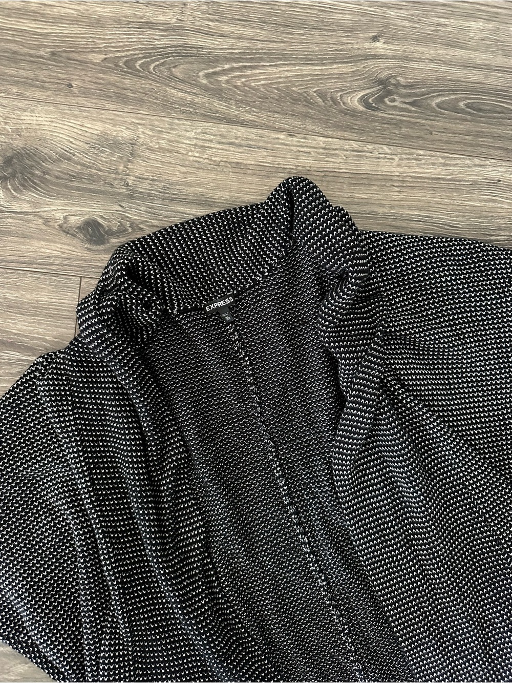 Express Short Sleeve Open Cardigan - Black & White - Picture 3 of 4